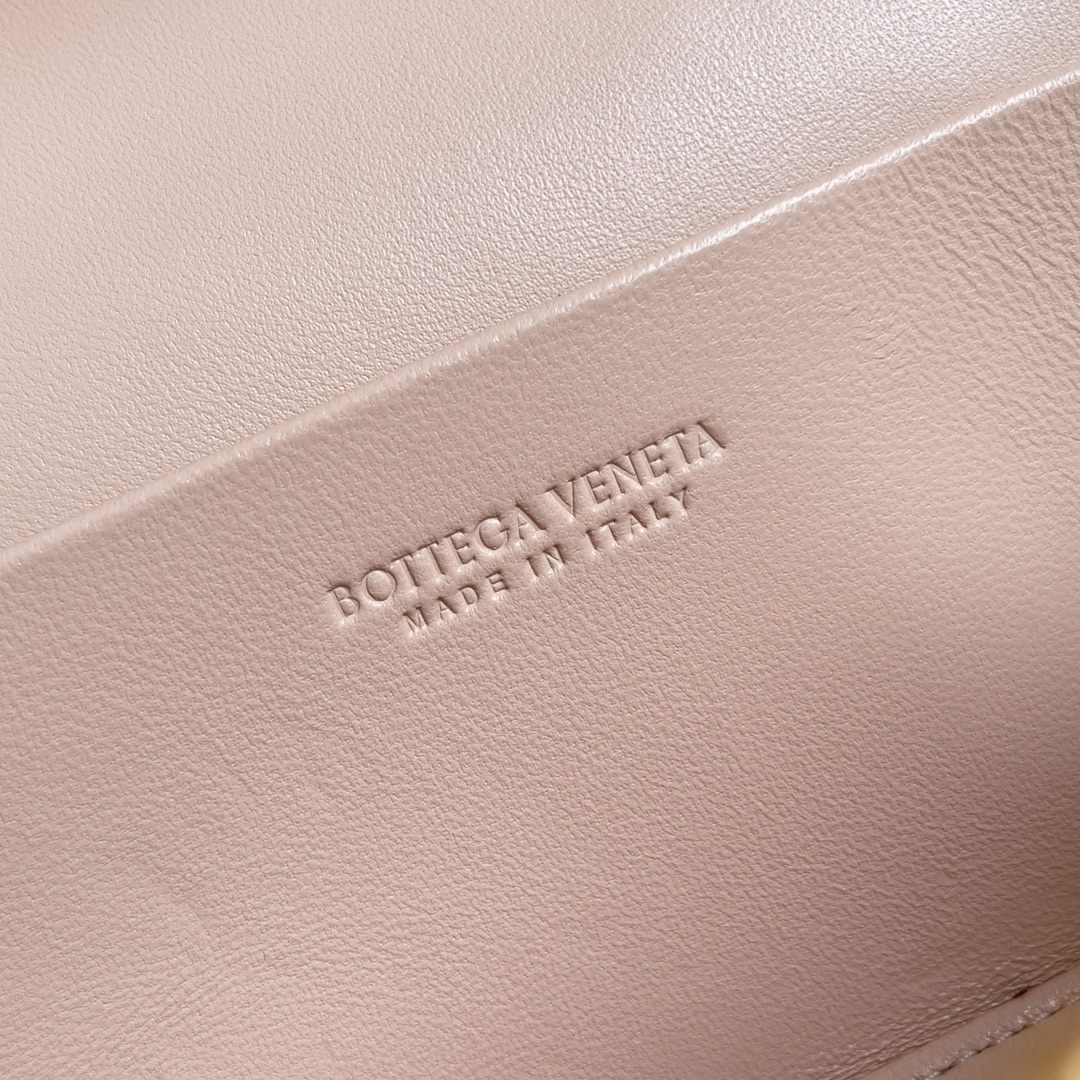 Bottega Veneta Cosmetic Bags